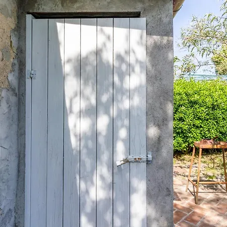 Country House With Garden&private Parking! *